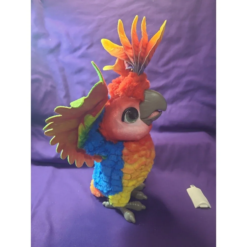 FurReal Rock-A-Too SHOW BIRD INTERACTIVE PARROT by HASBRO Talks Dances